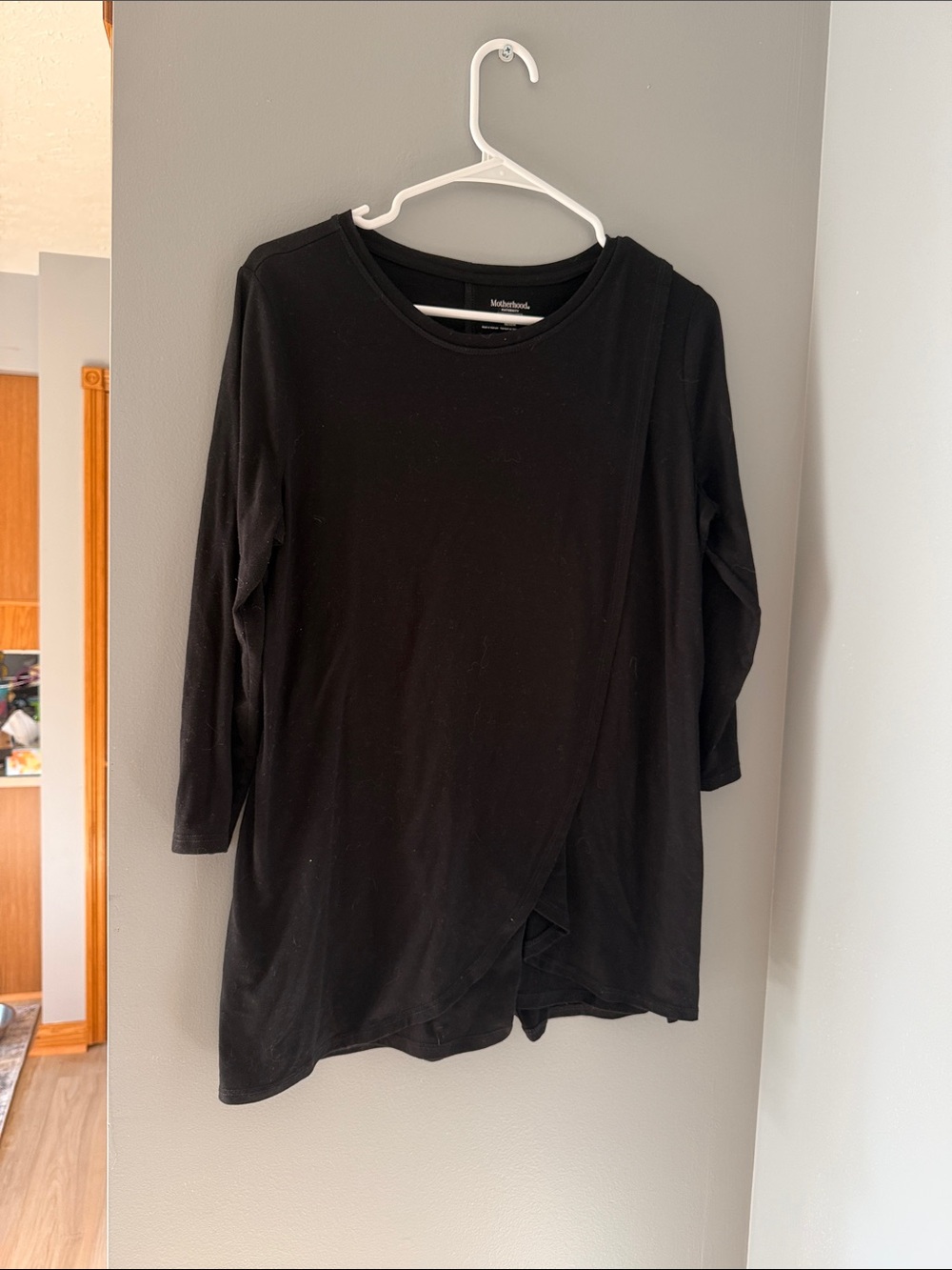 Motherhood Maternity Black Long-Sleeve Nursing Tunic